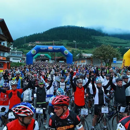 Apart Bergzeit Daire Nauders